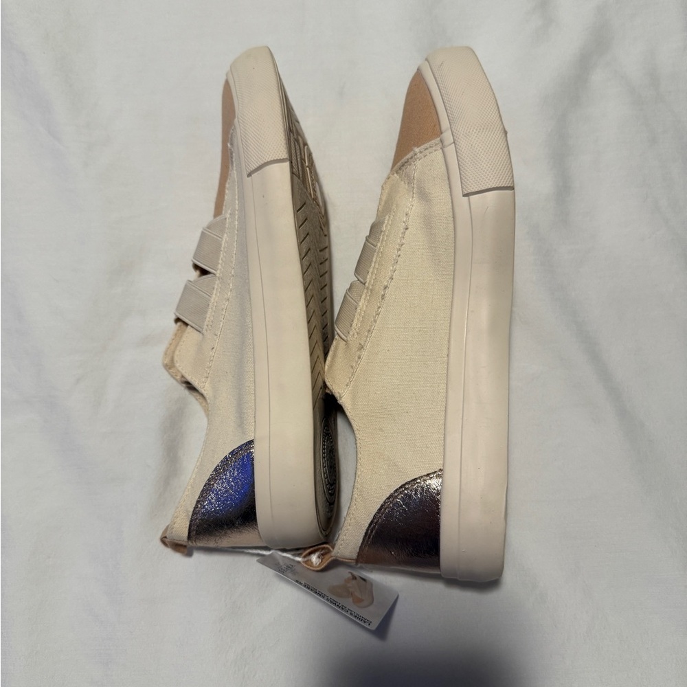 Women's Tan, Cream, Rose Gold Serra Sneakers Size 9
